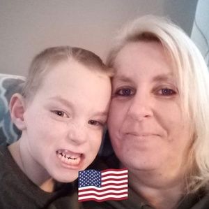 Meet your Posher, Michele